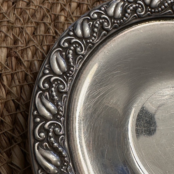 Vintage Sterling Silver Small Serving Dish - Picture 4 of 9